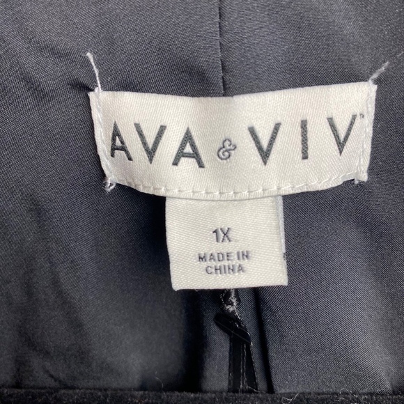 NWT AVA & VIV Womenʻs Plus Size Black Velvet Metallic Pinstripe Blazer 1X - Picture 9 of 12
